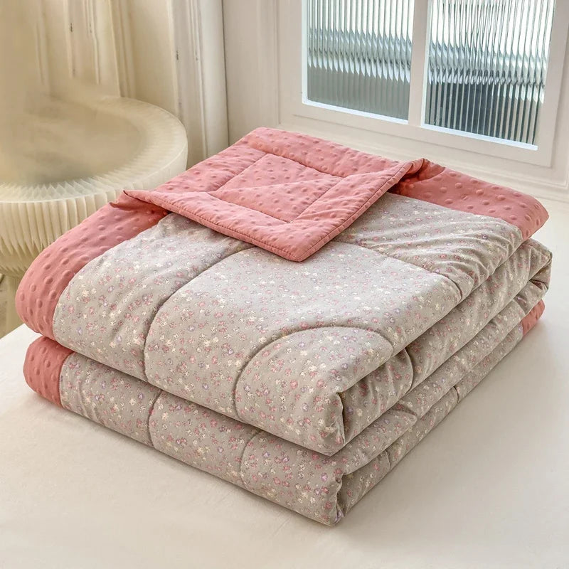 Summer Quilt Printed Polyester Microfiber Filling Lightweight Cooling Bed Blanket